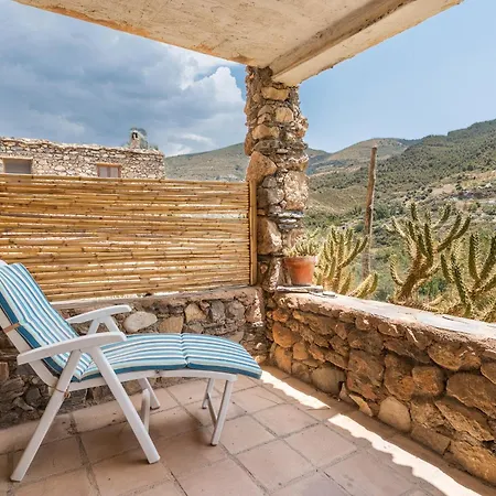 Off-grid - Puerto Mika Country house